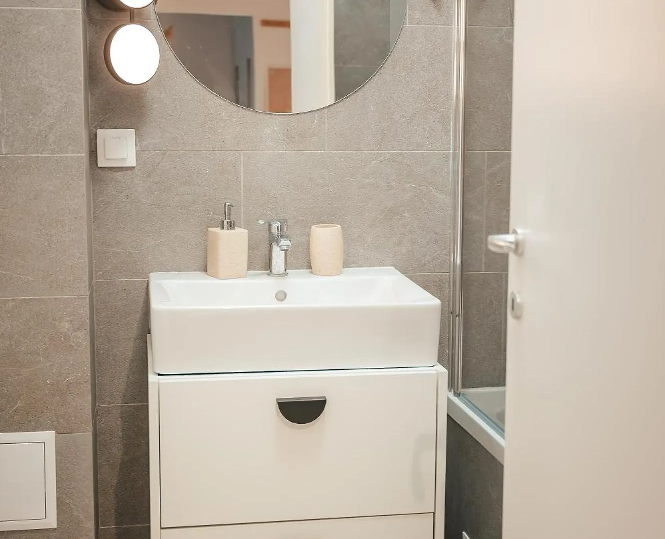 Modern Apartment Atria Urban - North Bucharest, Sector 1  Boekarest